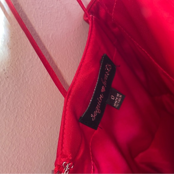 Sequin Hearts Red Satin Dress Sz 0 - Picture 7 of 13